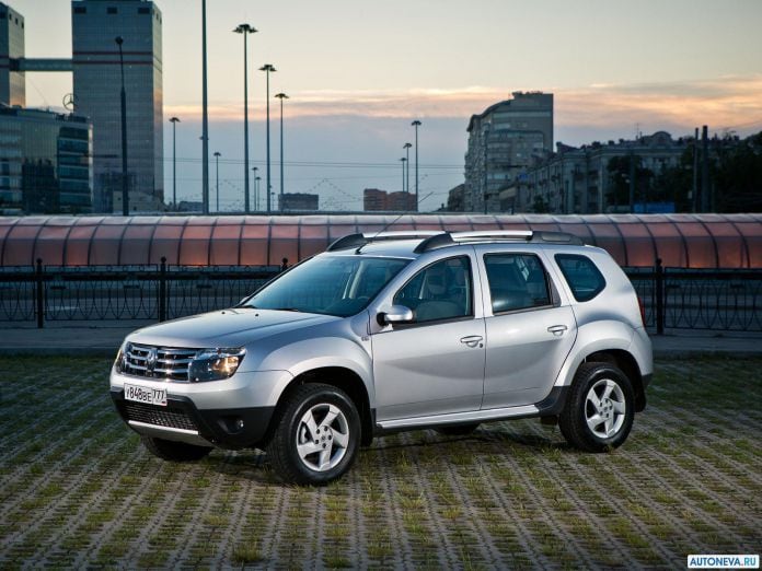 2011 Renault Duster SUV 5door - фотография 8 из 10 2011 Renault Duster SUV 5door - фотография 8 из 10