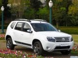 renault_2012_duster_suv_5_door_010.jpg