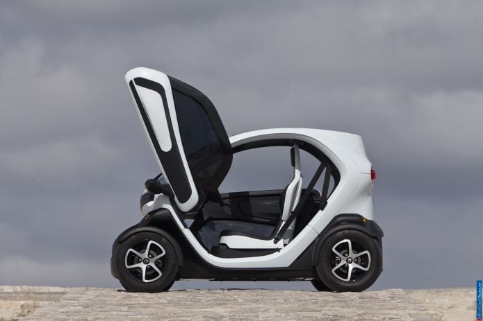 2012 Renault Twizy - фотография 29 из 44 2012 Renault Twizy - фотография 29 из 44