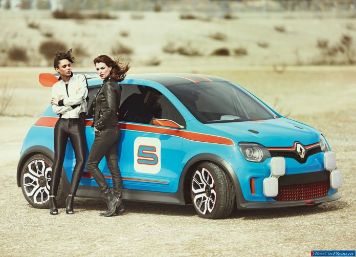 2013 Renault TwinRun Concept - фотография 10 из 40 2013 Renault TwinRun Concept - фотография 10 из 40