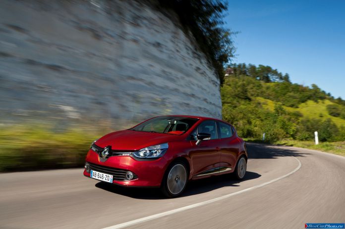 2013 Renault Clio - фотография 1 из 106