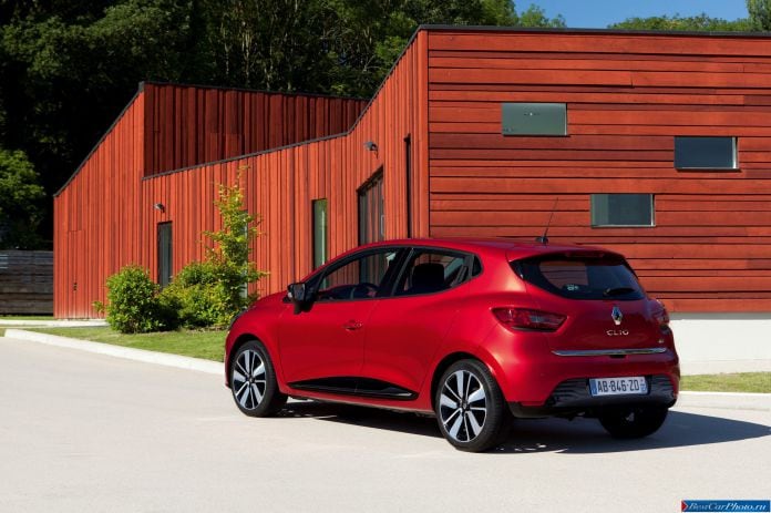 2013 Renault Clio - фотография 20 из 106 2013 Renault Clio - фотография 20 из 106