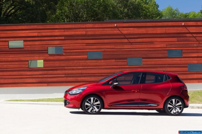 2013 Renault Clio - фотография 22 из 106 2013 Renault Clio - фотография 22 из 106