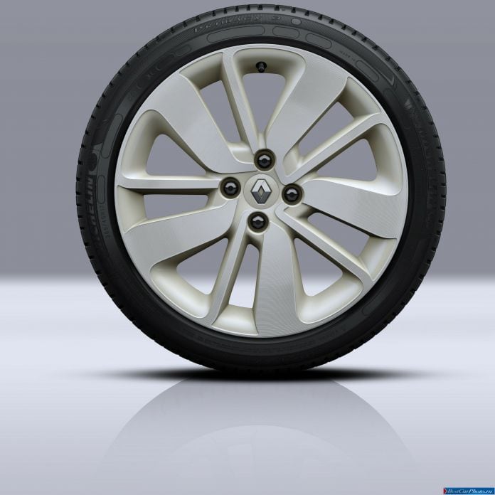 2013 Renault Clio - фотография 82 из 106 2013 Renault Clio - фотография 82 из 106