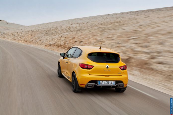 2013 Renault Clio RS 200 - фотография 12 из 49