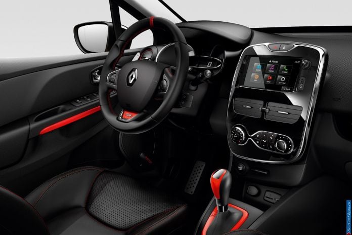 2013 Renault Clio RS 200 - фотография 30 из 49 2013 Renault Clio RS 200 - фотография 30 из 49