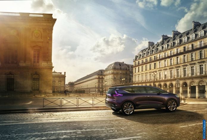 2013 Renault Initiale Paris Concept - фотография 7 из 21 2013 Renault Initiale Paris Concept - фотография 7 из 21