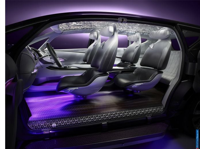 2013 Renault Initiale Paris Concept - фотография 12 из 21 2013 Renault Initiale Paris Concept - фотография 12 из 21