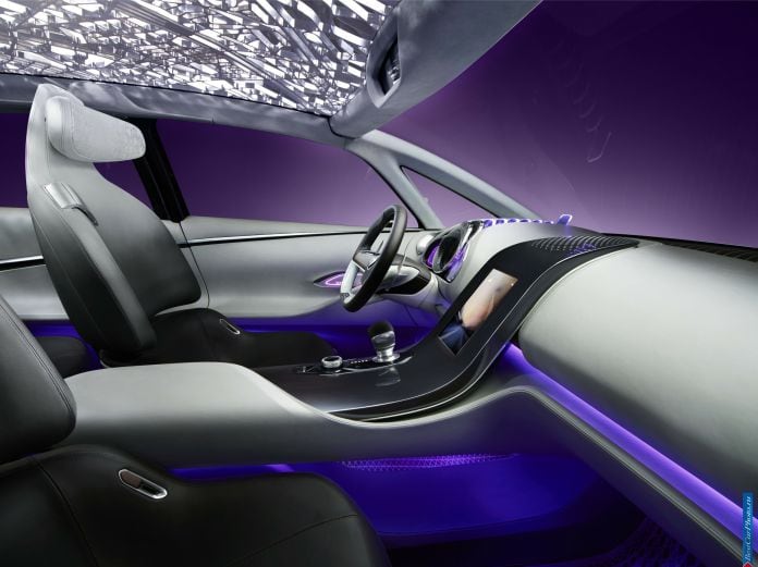 2013 Renault Initiale Paris Concept - фотография 14 из 21 2013 Renault Initiale Paris Concept - фотография 14 из 21