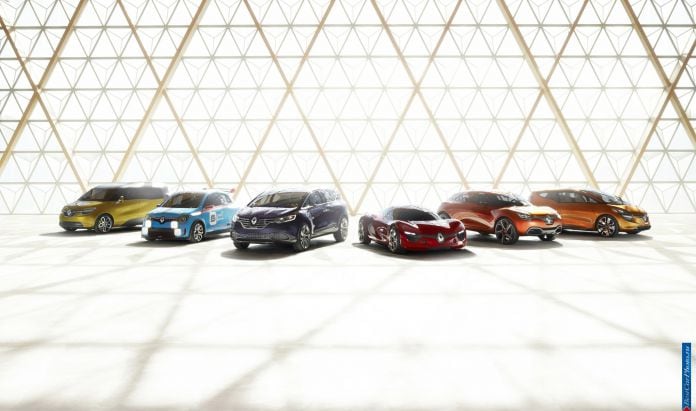 2013 Renault Initiale Paris Concept - фотография 19 из 21 2013 Renault Initiale Paris Concept - фотография 19 из 21
