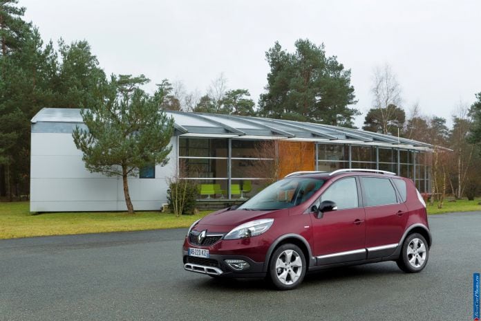 2013 Renault Scenic Xmod - фотография 1 из 15 2013 Renault Scenic Xmod - фотография 1 из 15