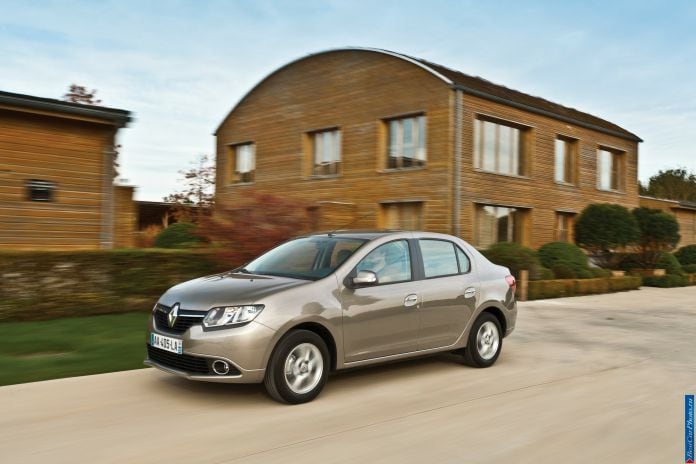 2013 Renault Symbol - фотография 8 из 18 2013 Renault Symbol - фотография 8 из 18