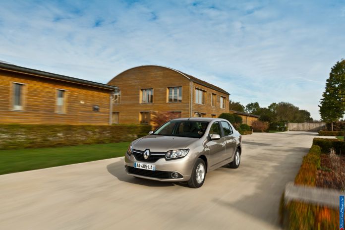 2013 Renault Symbol - фотография 15 из 18 2013 Renault Symbol - фотография 15 из 18