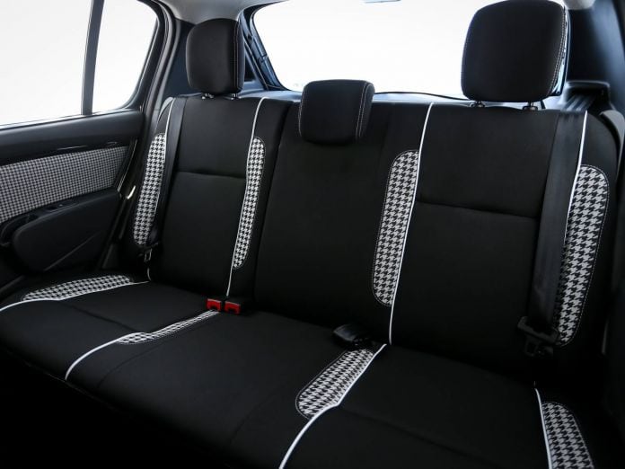 2014 Renault Sandero Stepway Tweed - фотография 8 из 14