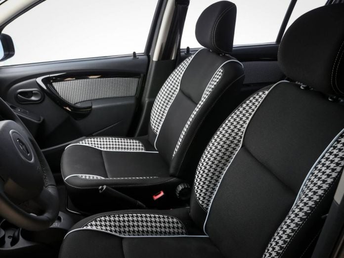 2014 Renault Sandero Stepway Tweed - фотография 10 из 14