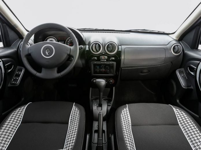 2014 Renault Sandero Stepway Tweed - фотография 12 из 14