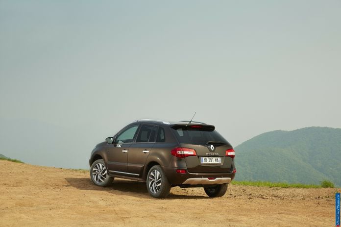 2014 Renault Koleos - фотография 14 из 28 2014 Renault Koleos - фотография 14 из 28