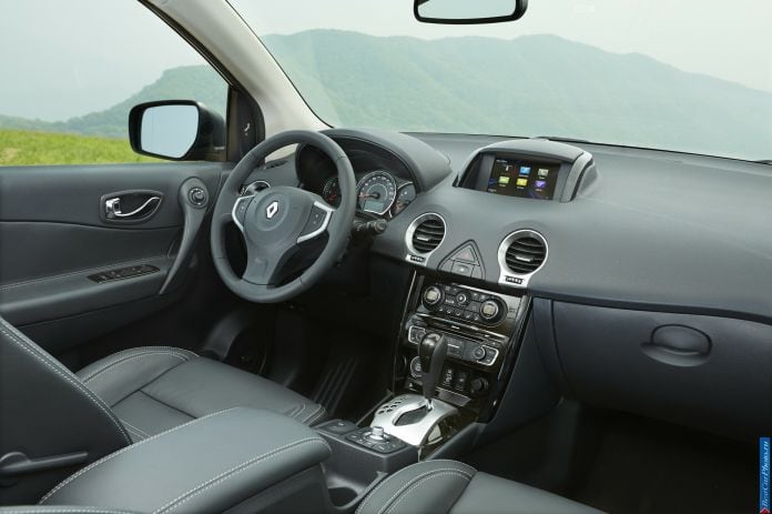 2014 Renault Koleos - фотография 26 из 28 2014 Renault Koleos - фотография 26 из 28