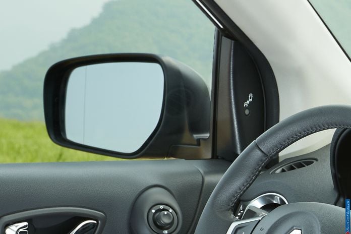 2014 Renault Koleos - фотография 28 из 28 2014 Renault Koleos - фотография 28 из 28