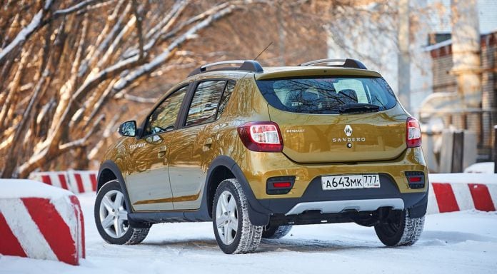 2015 Renault Sandero Stepway - фотография 38 из 59