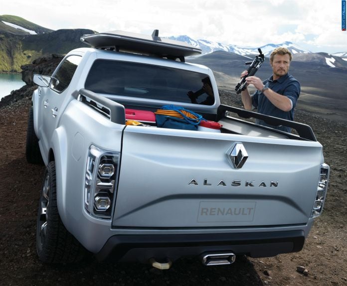 2015 Renault Alaskan Concept - фотография 8 из 27 2015 Renault Alaskan Concept - фотография 8 из 27