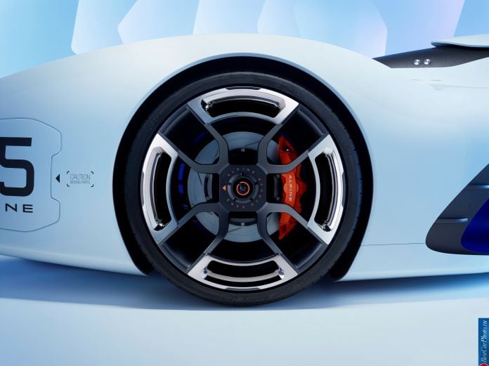 2015 Renault Alpine Vision Gran Turismo Concept - фотография 39 из 53 2015 Renault Alpine Vision Gran Turismo Concept - фотография 39 из 53