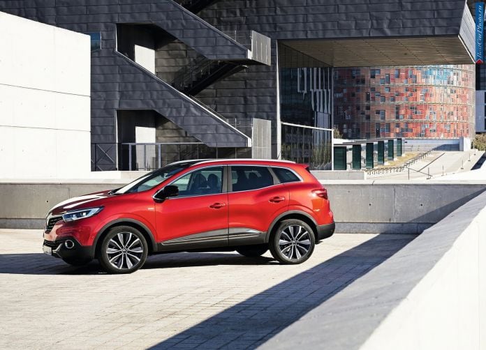 2015 Renault Kadjar - фотография 33 из 93 2015 Renault Kadjar - фотография 33 из 93