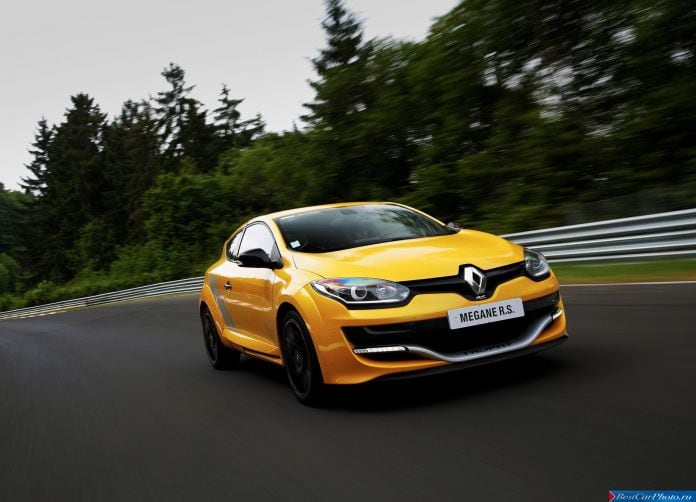 2015 Renault Megane RS 275 Trophy - фотография 5 из 32