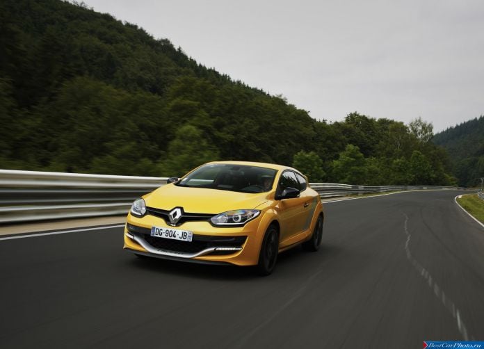 2015 Renault Megane RS 275 Trophy - фотография 6 из 32