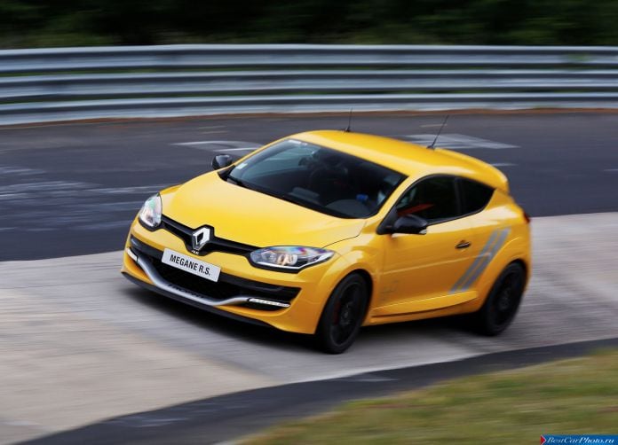2015 Renault Megane RS 275 Trophy - фотография 7 из 32 2015 Renault Megane RS 275 Trophy - фотография 7 из 32