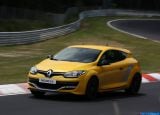 renault_2015_megane_rs_275_trophy_010.jpg
