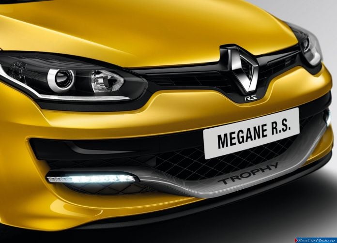 2015 Renault Megane RS 275 Trophy - фотография 30 из 32