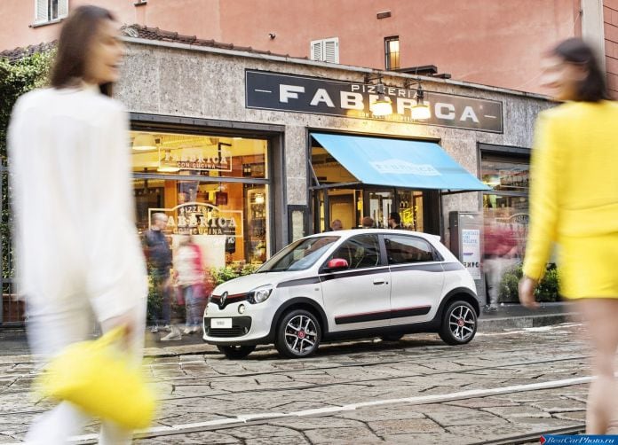 2015 Renault Twingo - фотография 16 из 93 2015 Renault Twingo - фотография 16 из 93