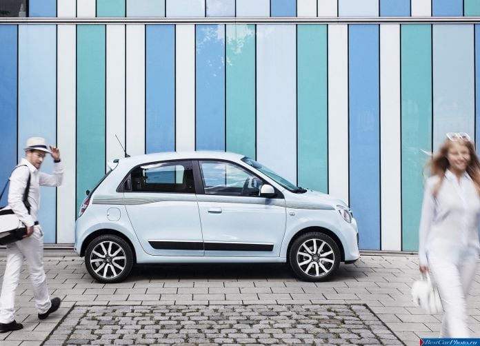 2015 Renault Twingo - фотография 21 из 93 2015 Renault Twingo - фотография 21 из 93