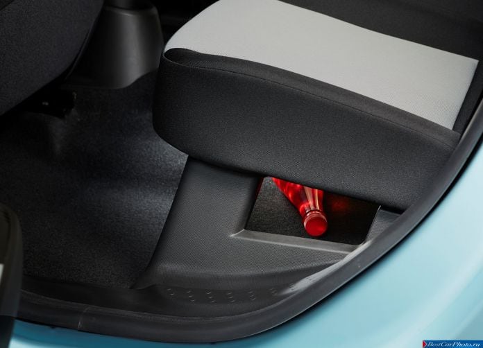 2015 Renault Twingo - фотография 69 из 93