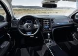 renault_2016_megane_100.jpg