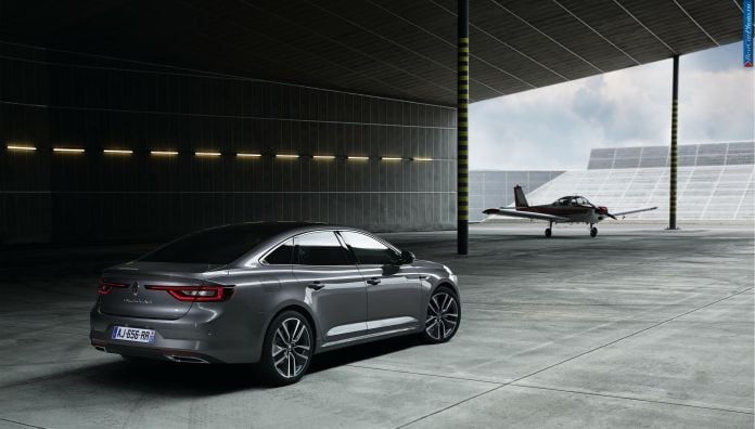 2016 Renault Talisman - фотография 11 из 42 2016 Renault Talisman - фотография 11 из 42