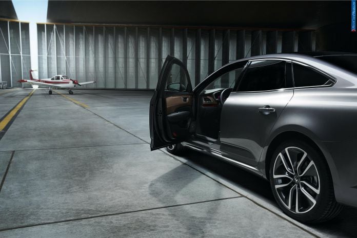 2016 Renault Talisman - фотография 13 из 42 2016 Renault Talisman - фотография 13 из 42