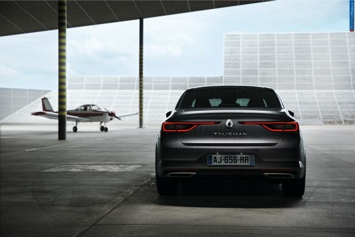 2016 Renault Talisman - фотография 14 из 42 2016 Renault Talisman - фотография 14 из 42