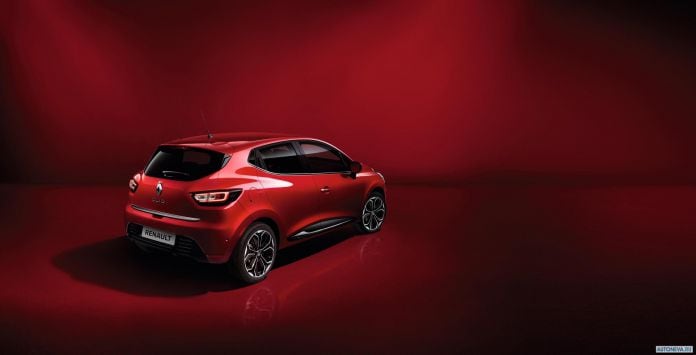 2017 Renault Clio - фотография 8 из 76 2017 Renault Clio - фотография 8 из 76