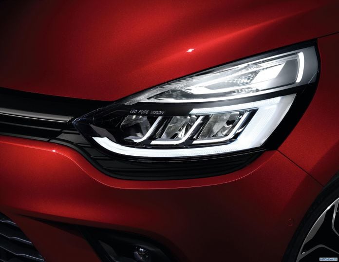 2017 Renault Clio - фотография 10 из 76 2017 Renault Clio - фотография 10 из 76