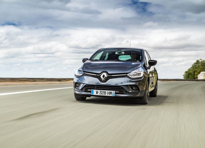 2017 Renault Clio - фотография 21 из 76