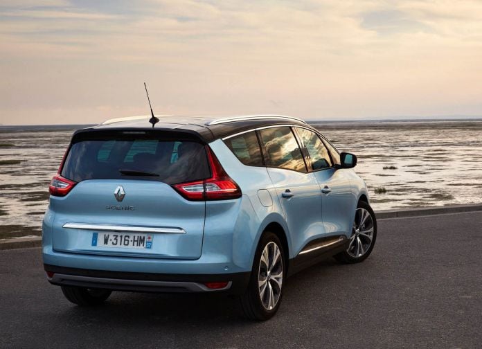 2017 Renault Grand Scenic - фотография 28 из 87