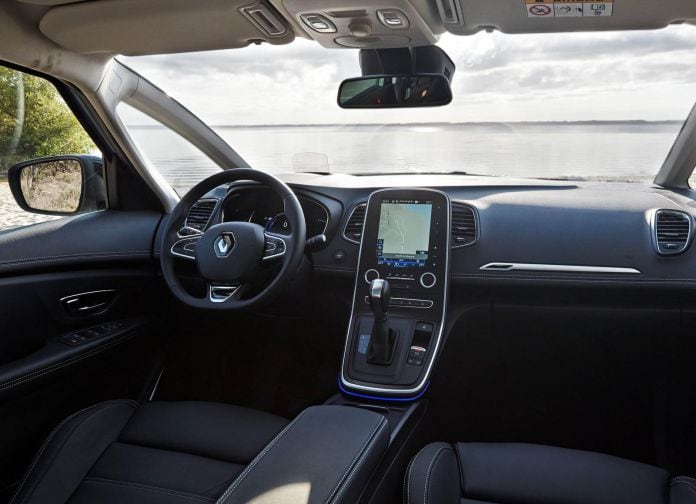 2017 Renault Grand Scenic - фотография 47 из 87