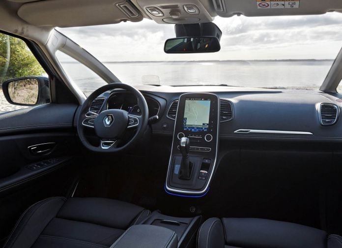 2017 Renault Grand Scenic - фотография 48 из 87
