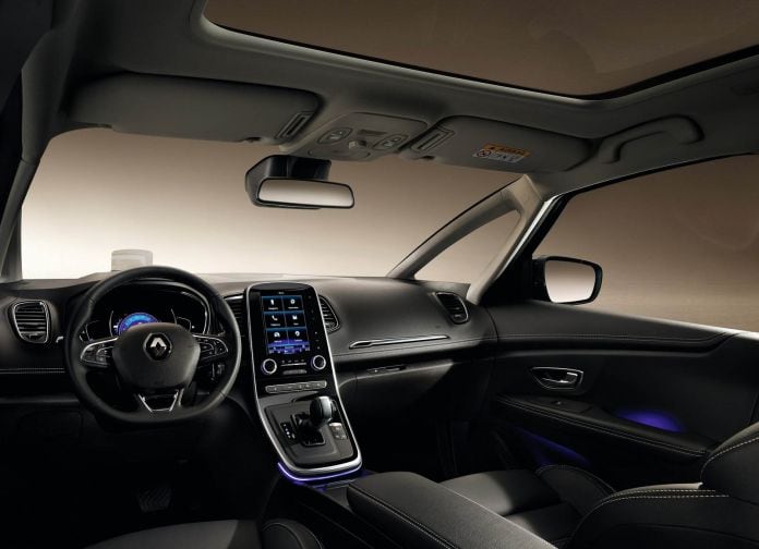 2017 Renault Grand Scenic - фотография 49 из 87 2017 Renault Grand Scenic - фотография 49 из 87