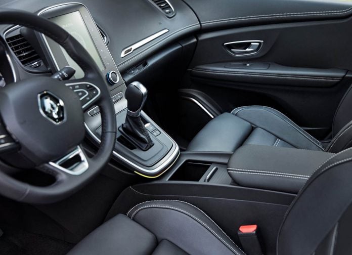 2017 Renault Grand Scenic - фотография 54 из 87