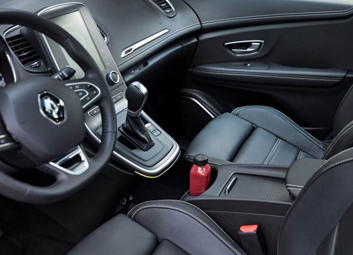 2017 Renault Grand Scenic - фотография 58 из 87