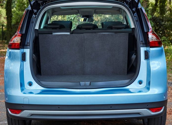 2017 Renault Grand Scenic - фотография 62 из 87