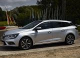 renault_2017_megane_estate_009.jpg